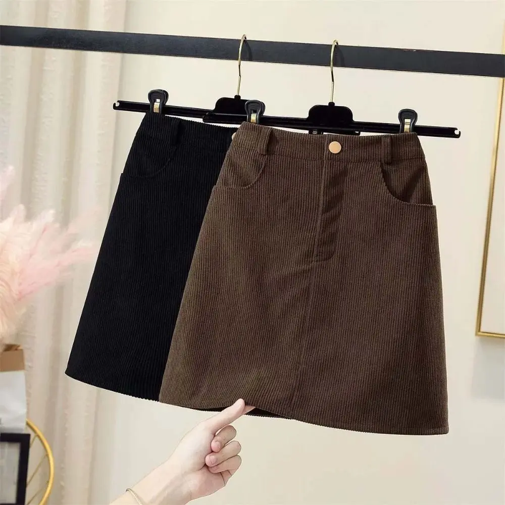

Elegant High Waist Women Corduroy Skirt Velvet Large Size A-line Short Skirt Spicy Girl Style Autumn Winter Slim Fit Skirt Women