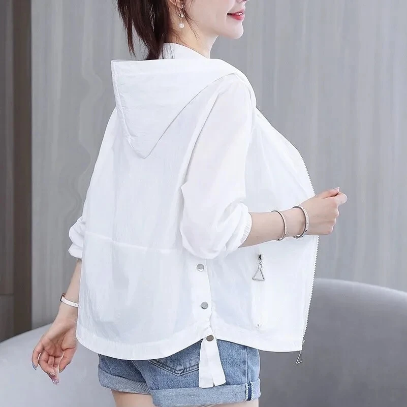Summer Short Breathable Sun Protection Clothing 2025 New Women Loose Trench Coat Anti-ultraviolet Cardigan Windbreaker Jacket