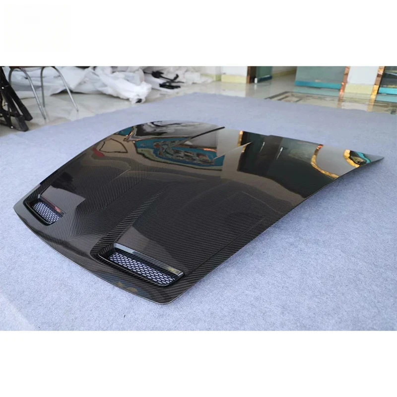 

Bestseller Lightweight Style Carbon Fiber Engine Hood Auto Parts