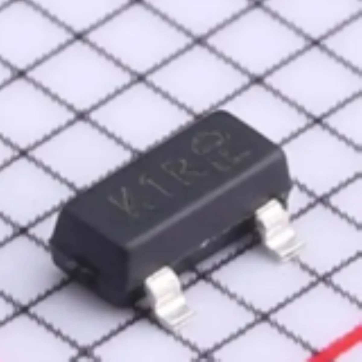 20PCS Marking K1R NEW original triode BJT K1R 300mW 45V 100mA NPN SOT-23 SOT23 TRANS NPN 45V 0.1A SOT-23-3 BC847B-7-F BC847B