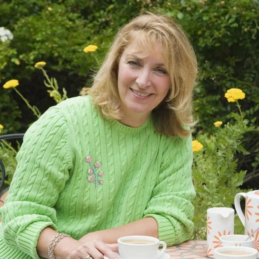 DIY Stitching Embroidery Paper Handmade Embroidery Crafts Hand Stitch Stick Pattern Stabilizers Flowers and Leaf Designs