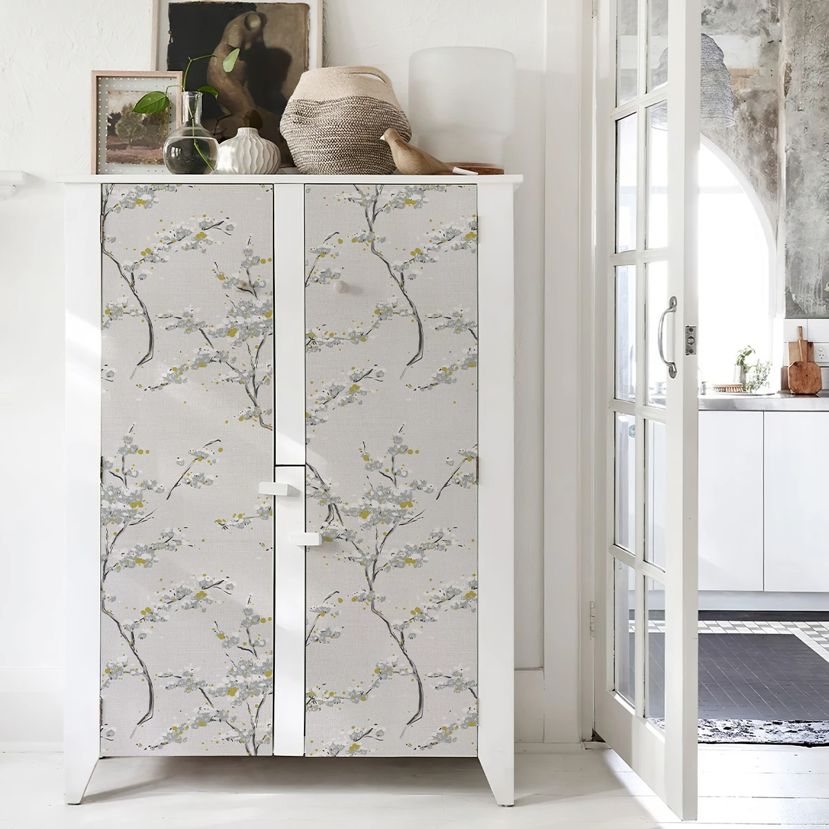 

Белые снежные деревья: самоклеящиеся обои для дома, водонепроницаемые, прочные, виниловые, для зимнего декора