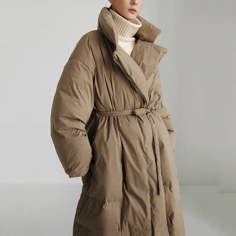 Nuevas chaquetas largas de invierno con cuello levantado, abrigo cálido de manga larga con cinturón suelto, abrigo cálido acolchado de algodón sólido a la moda para mujer