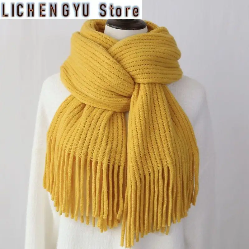Bufanda de lana gruesa y cálida para mujer, bufanda con borlas de Color sólido, ideal para estudiantes de invierno, estilo coreano, 200x40cm, novedad