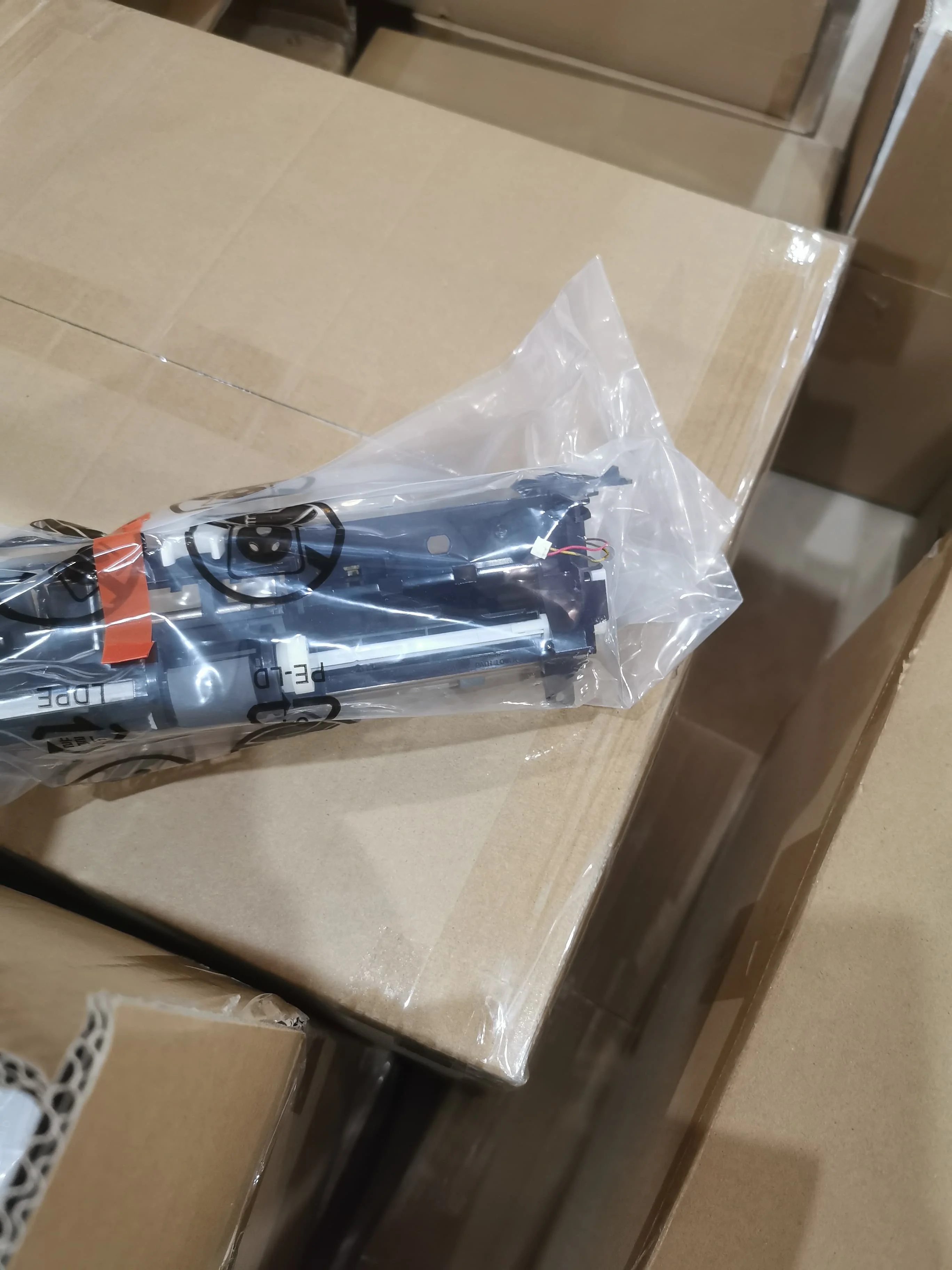 

JC93-00547A Базовый путь бумаги для Samsung CLP-365 360 для HP Laser 150a 178nw 178 Пикап-блок