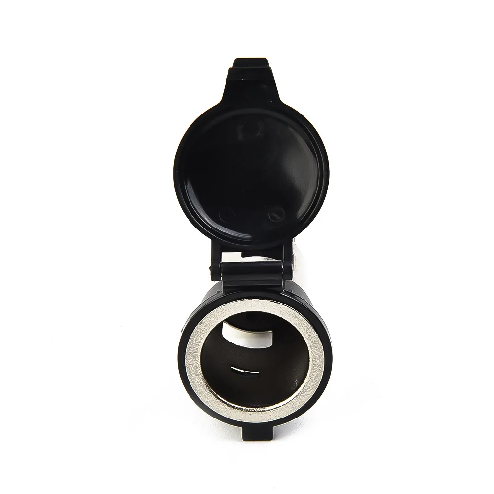 

Адаптер питания USB-разъема для зарядки 12 В для автомобилей с водонепроницаемой защитой и двумя выходами USB для нескольких устройств