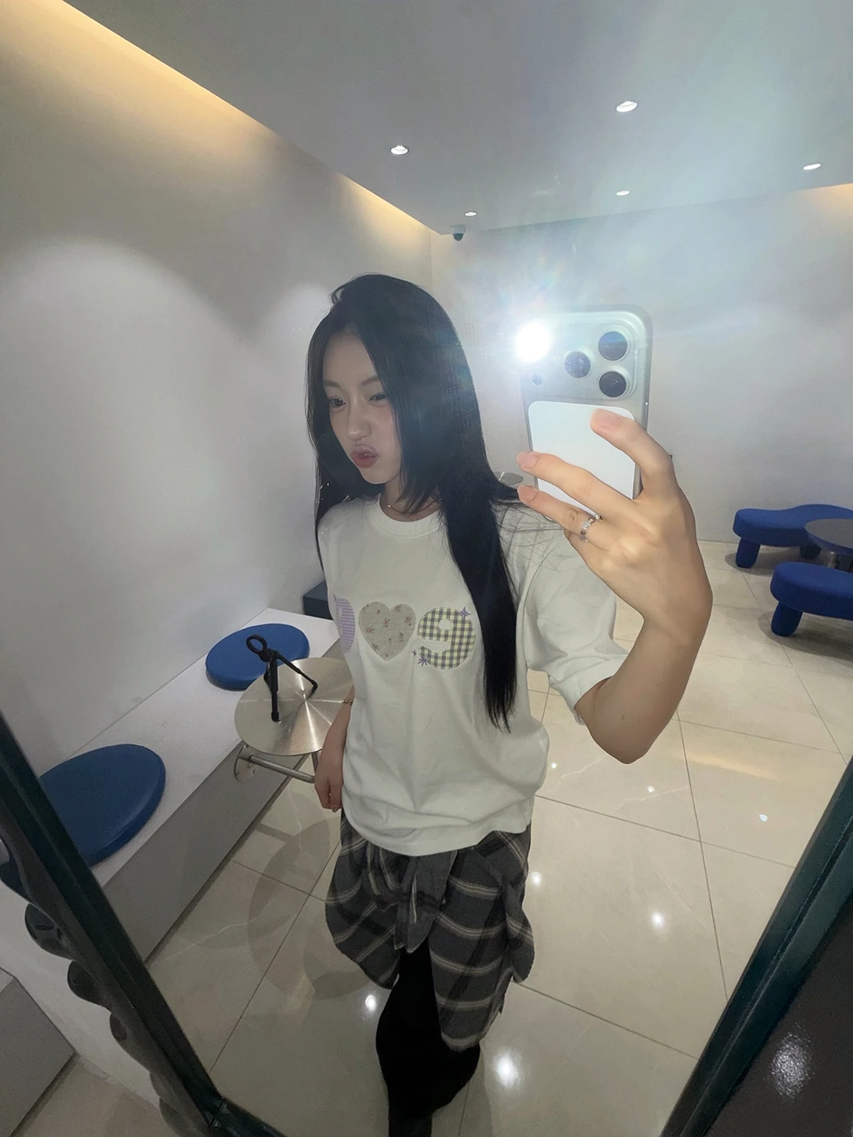 Summer Ins Style Short Sleeve T-Shirt Embroidered Floral Heart Letter Women's Loose Cotton Casual Top Sakura Model