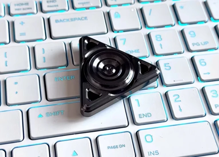 

Б/у EDC Blacktopworks Цирконий Anchor Point Spinner Гироскоп на кончике пальца Декомпрессионные игрушки