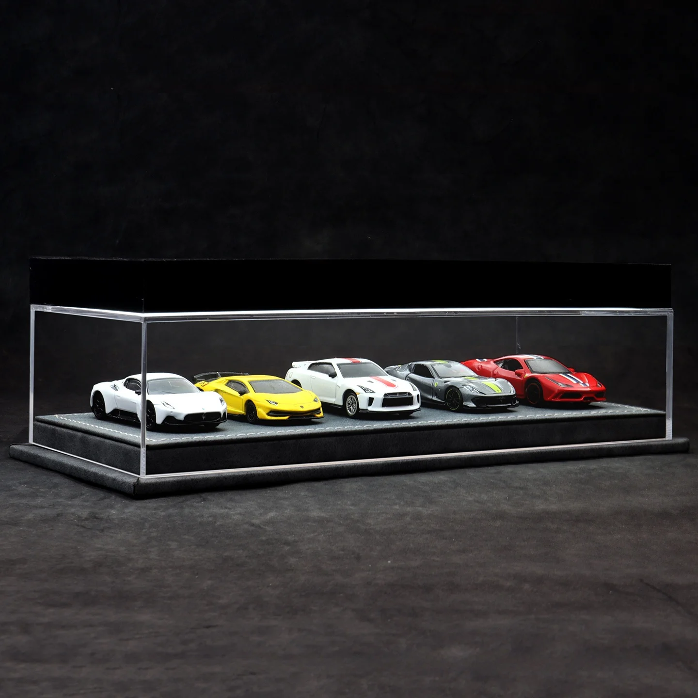 Acrylic Alloy Car Model Display Box Leather Dust Cover Storage Micro Model Scene 14+ Boys Girls Collectible Toy Realistic
