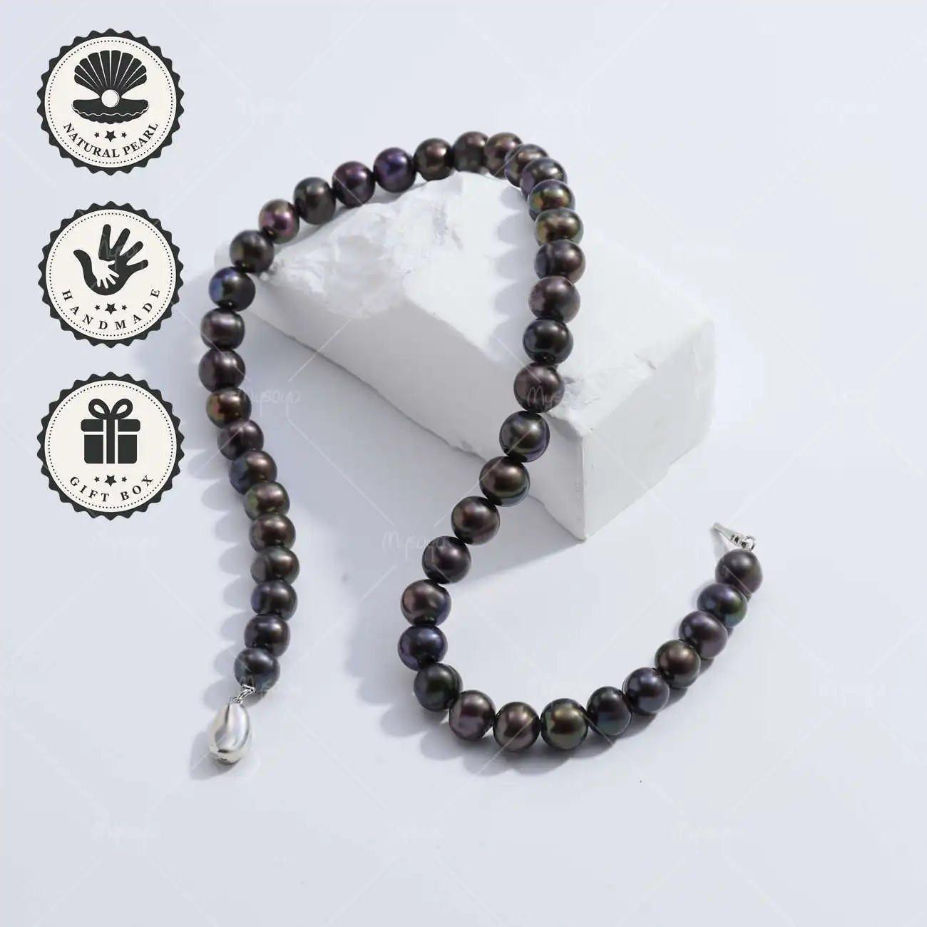 

Ожерелье MYSOYA с переливающимся черным пресноводным жемчугом 8-9 мм с застежкой-слиткой, подарочной коробкой, идеальный подарок на день рождения и юбилей