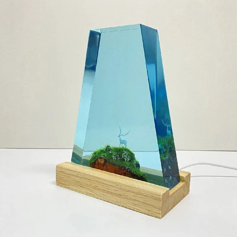 

Handmade Resin Ornament Ocean Micro Landscape Unique Elegant Home Decor Finished Product Night Light Birthday Holiday Gift