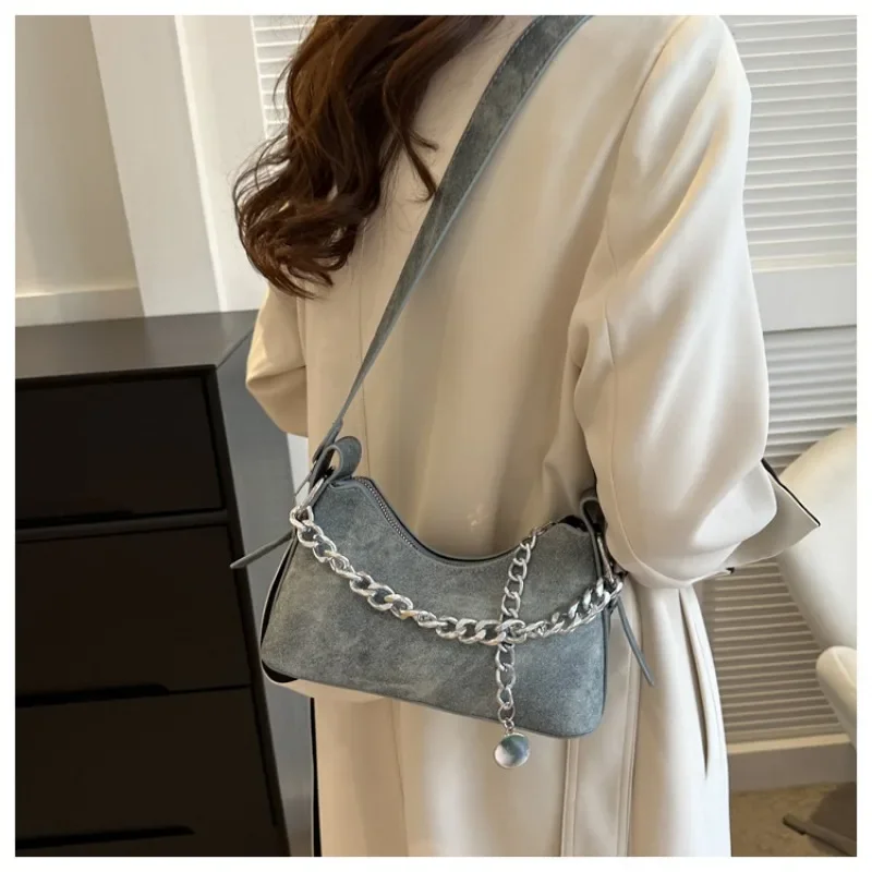 

B Popular Minimalist Fashion Female Crossbody Bag Trend Casual Solid Color Casual Denim Underarm Crescent Shoulder Bag for Women