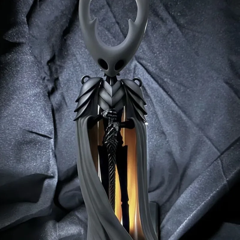 Hollow Knight Figure Pale Prince Desktop Ornament Game Statue Trendy Toy Model Boy Gift PC Case Toy view 4
