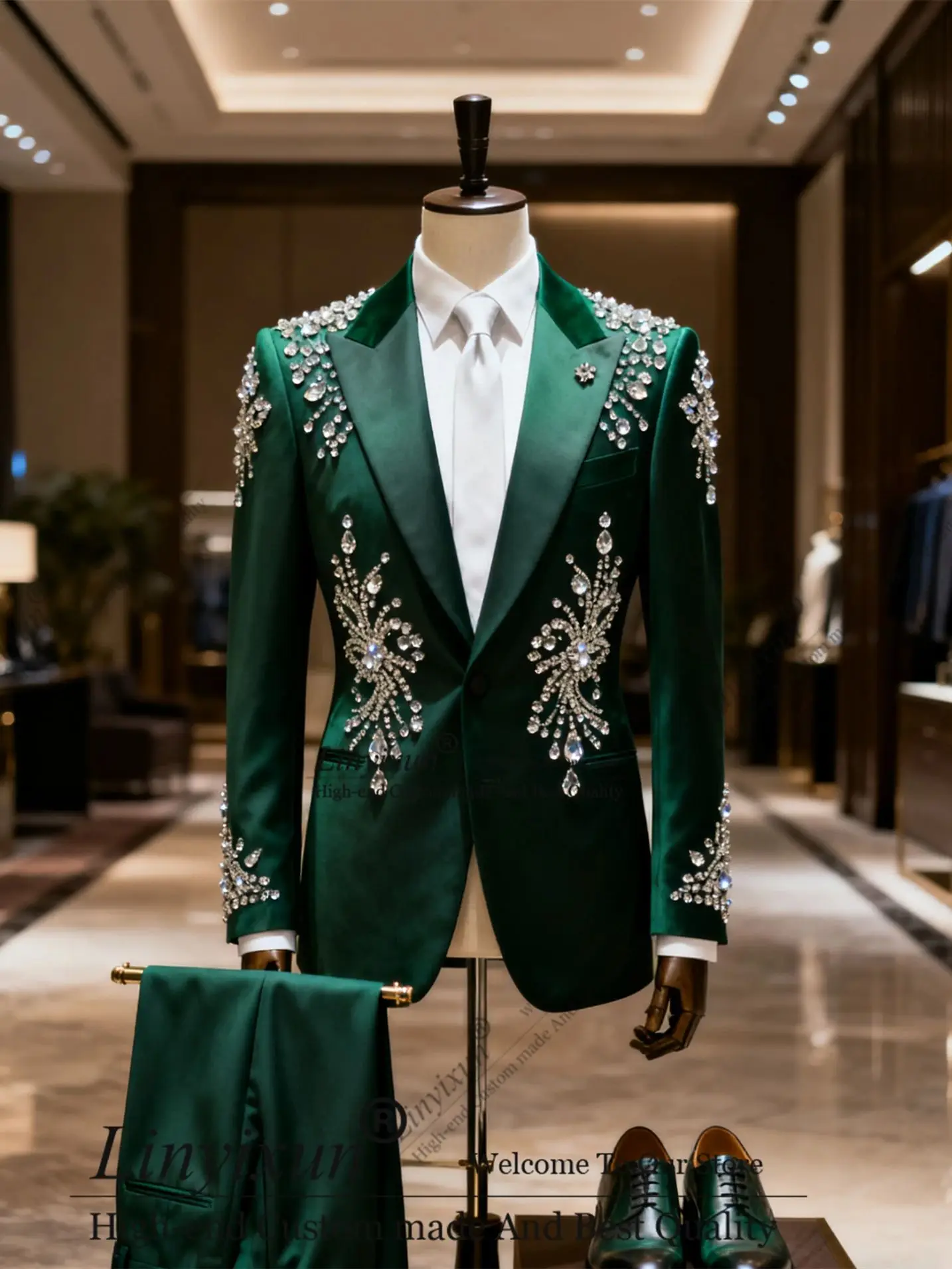 

Elegant Men Suits 2 Pieces Sets Groom Male Blazers Shniy Rhinestones Beaded Customized Ropa Wedding Slim Fit Party Tuxedos