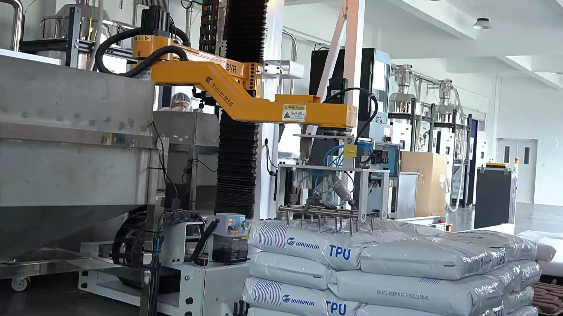 تسليم سريع لون المخزون السائب تغيير مادة TPU و PET شفاء ذاتي مضاد للخدش ومقاوم للأشعة فوق البنفسجية لف السيارات لجسم السيارة