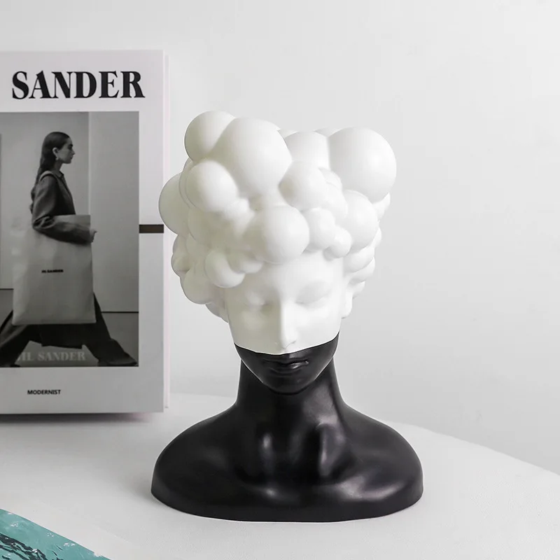 1Pcs Creative Black and White Woman Decoration Abstract Character Sculptures Portrait Home Decor