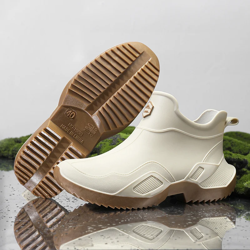 

Men's women Fashionable Slip-On Rain Boots - Waterproof, Non-Slip, Durable for All Seasons