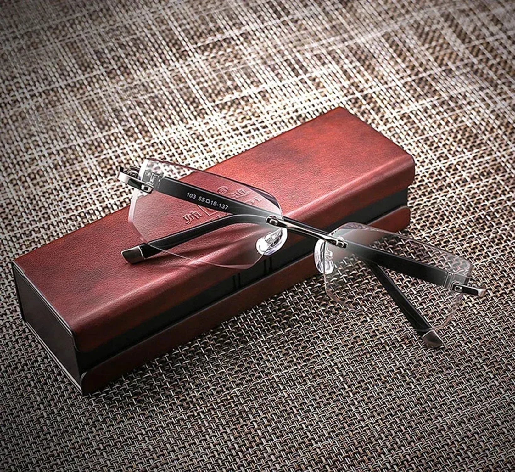 

BUSINESS CEO STYLE RIMLESS WITH PU CASE LUXURY MEN WOMEN READING GLASSES +1 +1.5 +2 +2.5 +3 +3.5 +4