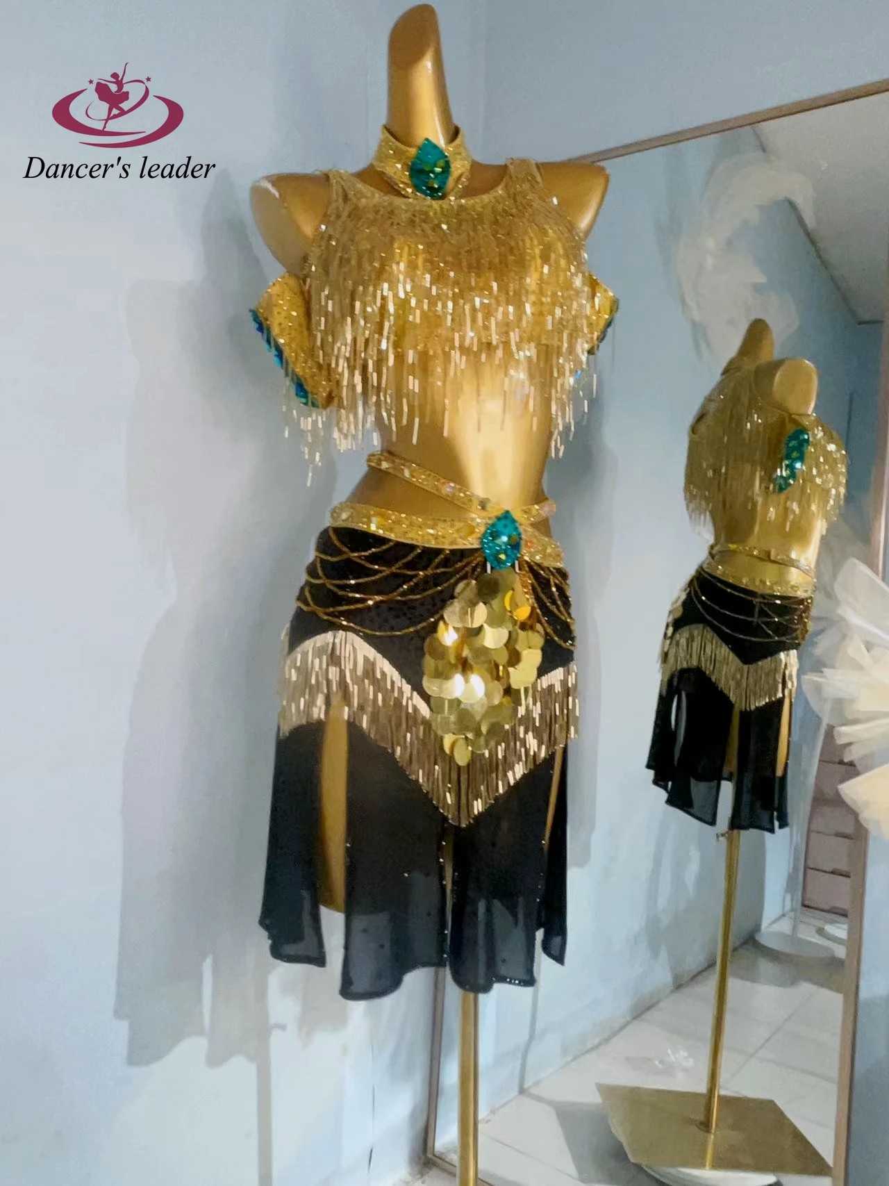 Costume de danse latine avec strass pour femmes, haut de gamme, personnalisé, noir, or, couleur assortie, perles dorées, Tube, pompon, robe de spectacle Samba