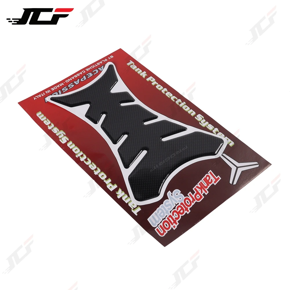 3D Motorcycle Carbon Fiber Tank Pad Tank Cap Protector Racing Sticker Universal for HONDA SUZUKI YAMAHA Kawasaki KTM Hayabus view 3