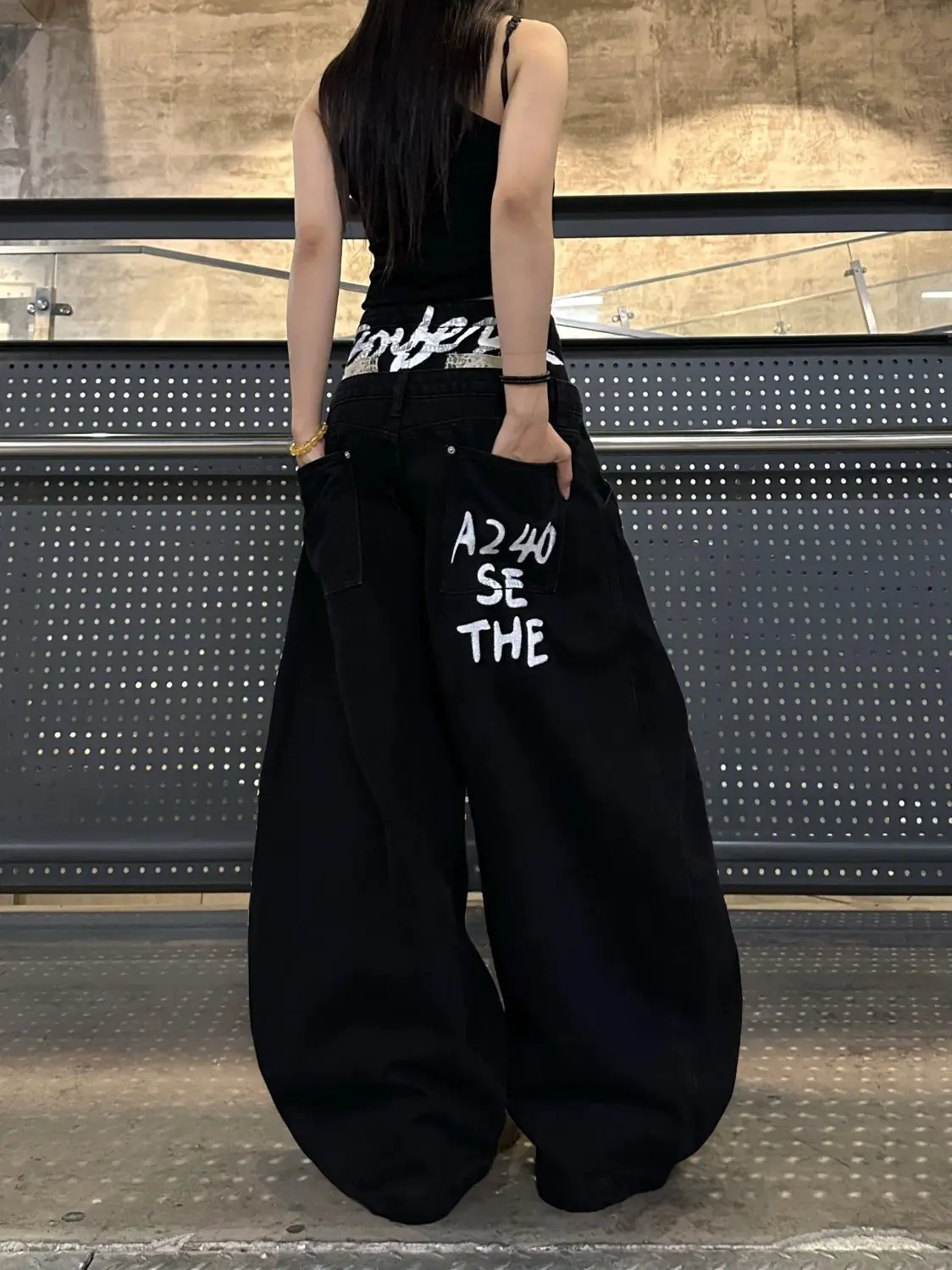 Women's Doodle Letter Double Waistband Splicing Jeans Girl Wide Leg Pants Unisex Sweatpants Female High Waisted Baggy Trousers