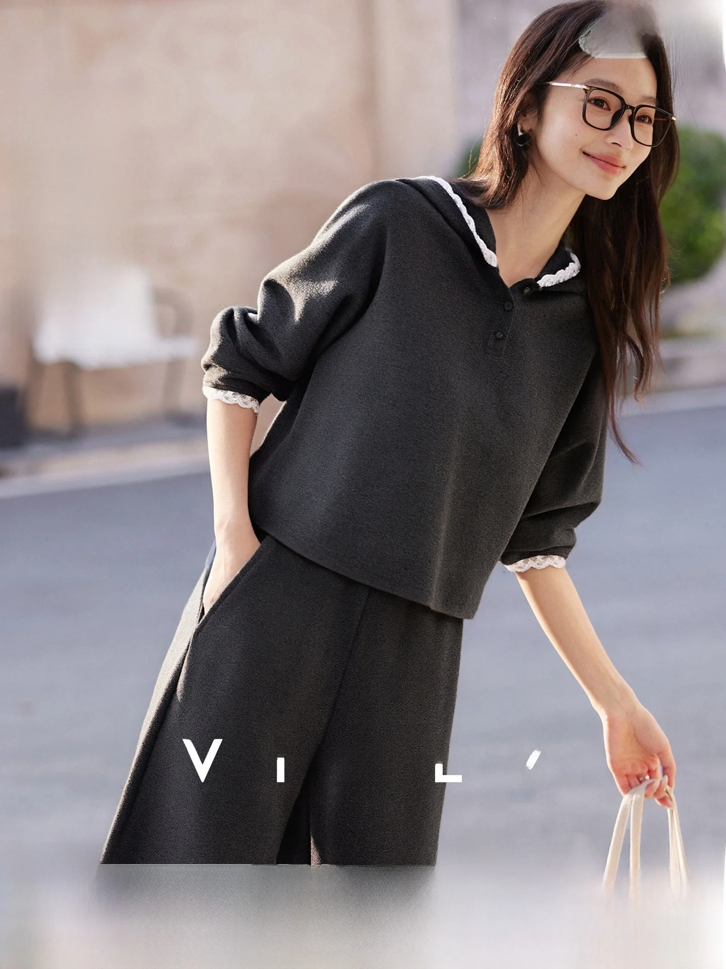 

Women's Spor Two-Piece Set Spring 2025 Long Sve Hoodie Wide Leg Pants Casual Sle Spring Faion Ensemble