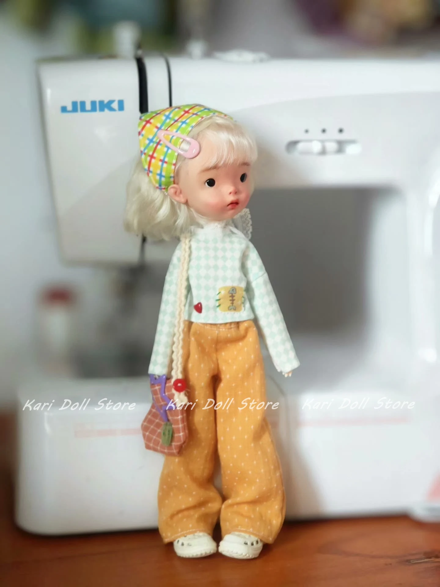 

Kari Doll Одежда и юбки Светло-зеленые брюки с длинными рукавами и желтыми брюками в горошек, комплект бандана для куклы Landazz Landoudou