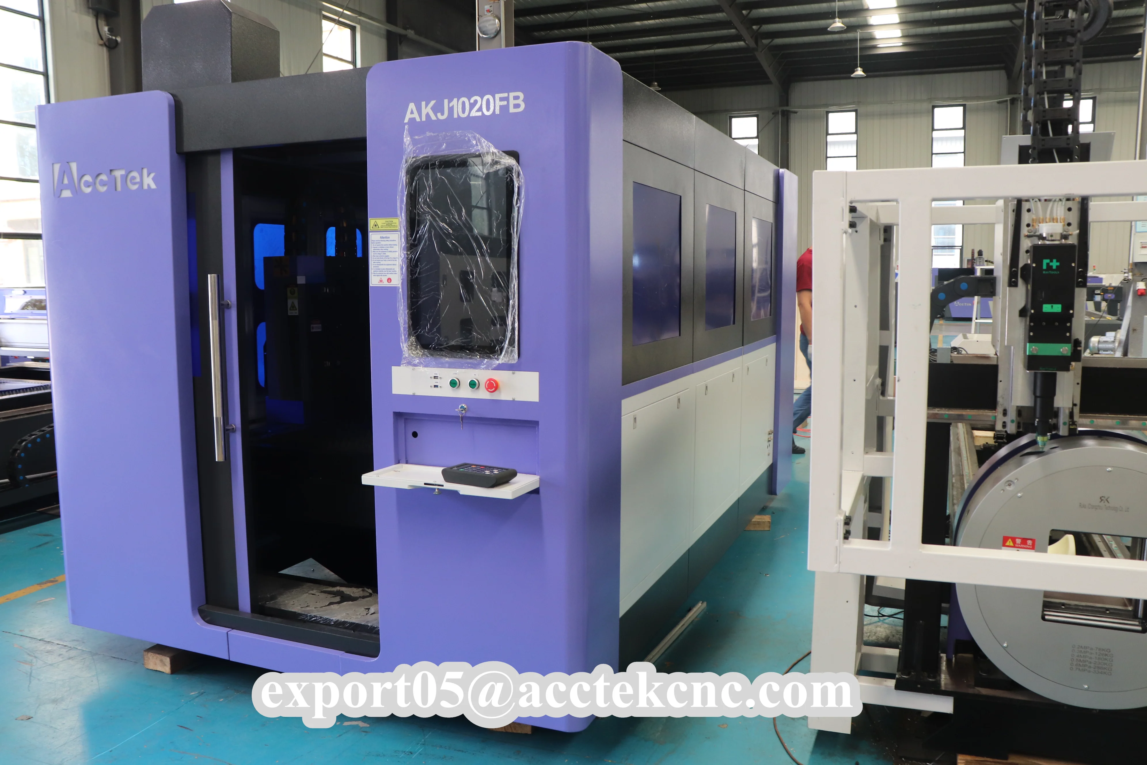 1M*2M ACCTEK Customized Cutter Laser Cutting tools Fully enclosed Auto Fiber laser cutting machine for metal plate