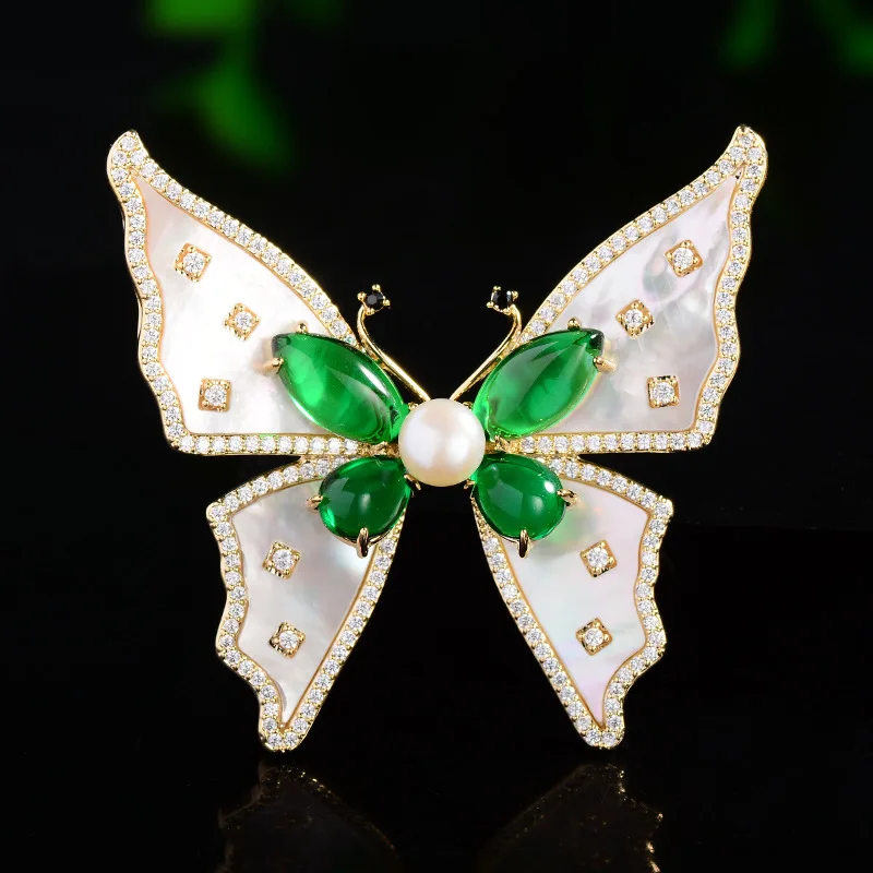 Spille da donna retrò eleganti e atmosferiche con farfalla, conchiglia naturale, perle, lusso, zirconi cubici, corpetto, giacca, accessori