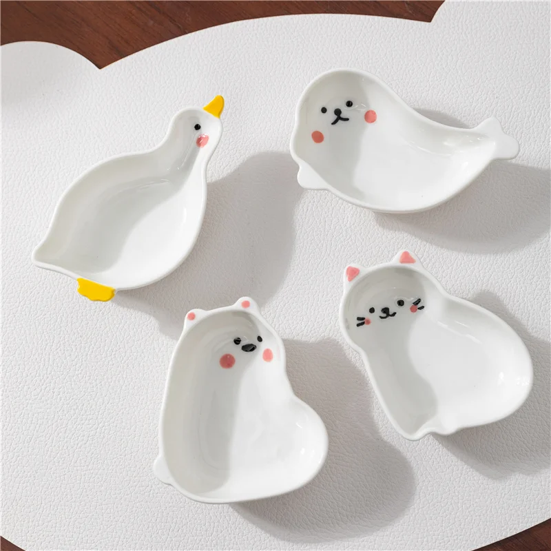Plato pequeño de cerámica estilo japonés, creativo, para el hogar, restaurante, salsa de soja, vinagre, mostaza, condimentos, plato de cerámica con forma de animal, para cocina