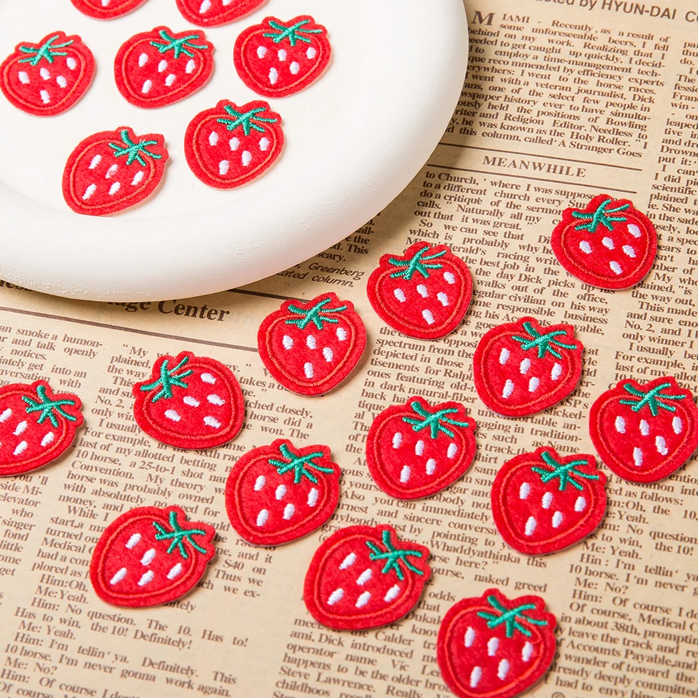 10Pcs Red Small Strawberry Iron On Embroidered Patches Fabric DIY Clothes Cute  Jacket Accessories Repair