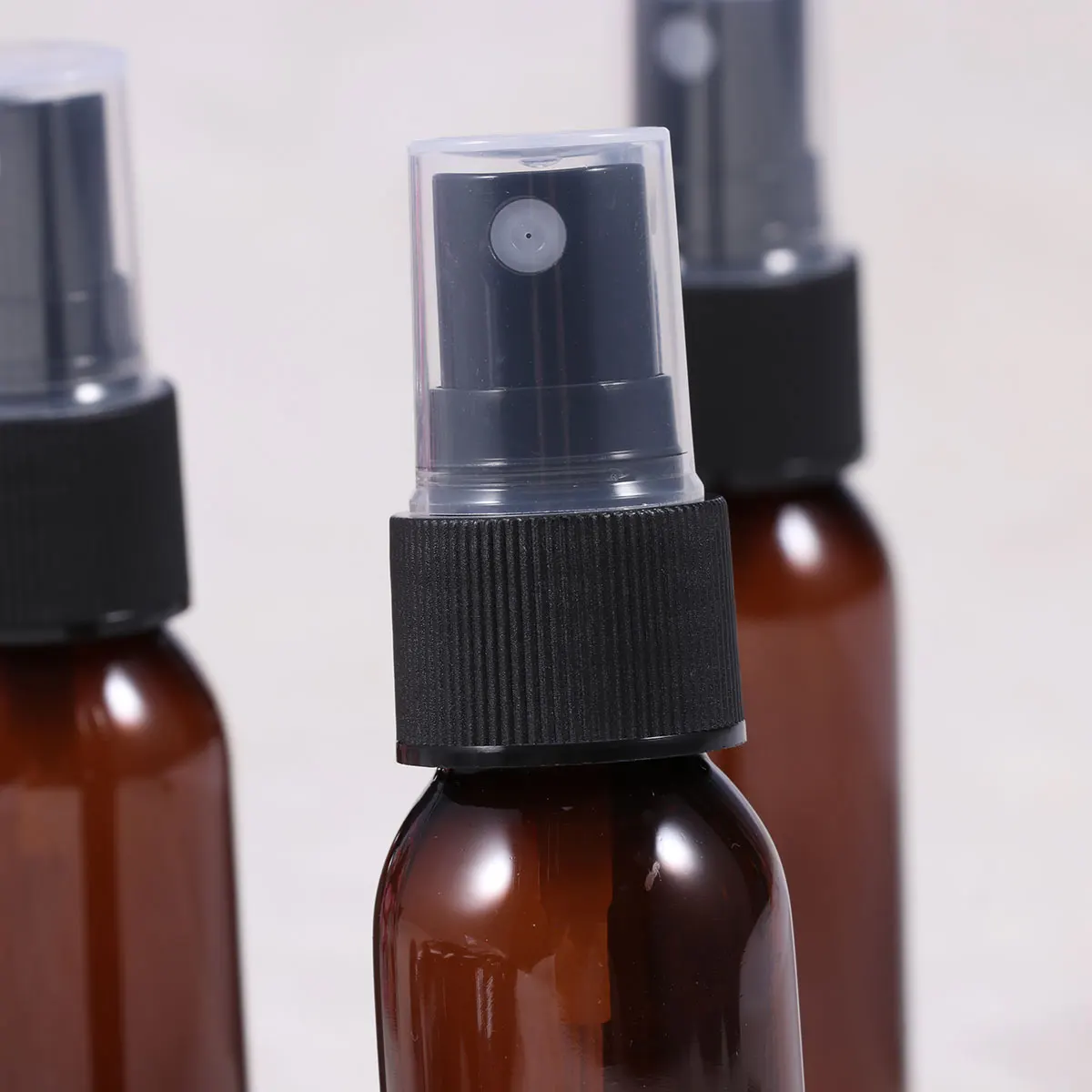 10 szt. Butelki z rozpylaczem Małe Przenośne Podróżne Szczelne Wielokrotnego Użytku Plastikowe Puste Do Pianki do Włosów Brązowy Dozownik Opakowanie