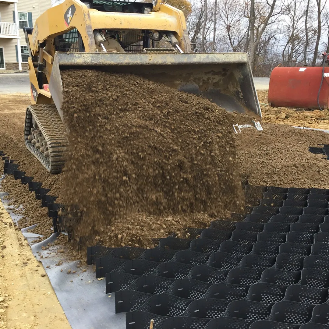 Geogrid Geocel per finitrice Geocell a nido d'ape HDPE ad alta resistenza per la protezione della pendenza Retainisci la costruzione stradale della parete