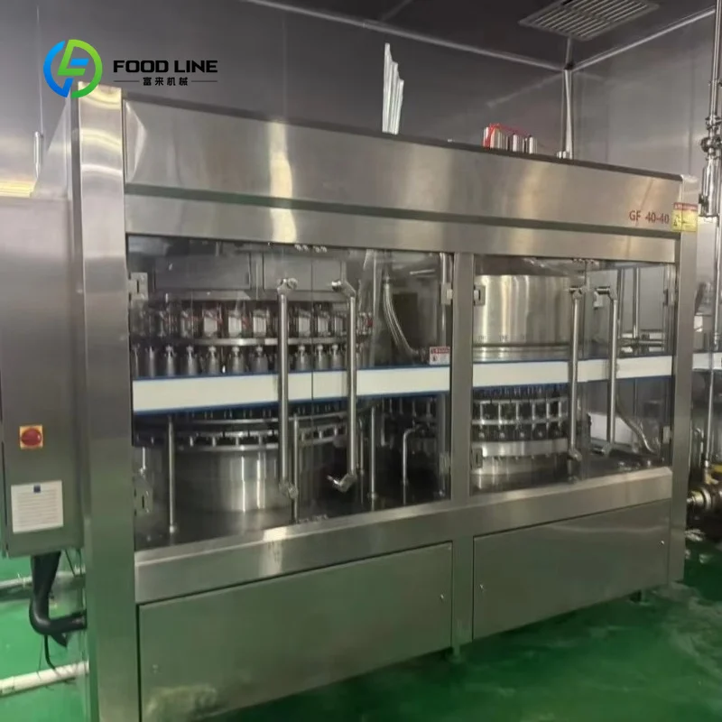 Customized Plastic Bottle & Jar/Beverage Filling Machine 3-in-1 Automatic Rinsing Filling Capping Line for Mineral Water Plant