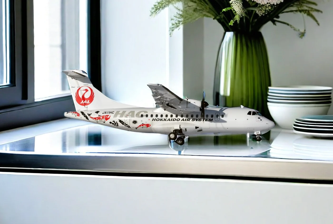 

1:400 Scale Japan Airlines ATR42-600 Passenger Jet JA01JC Alloy Die Cast Aircraft Model Two Completed Passenger Airplane Models