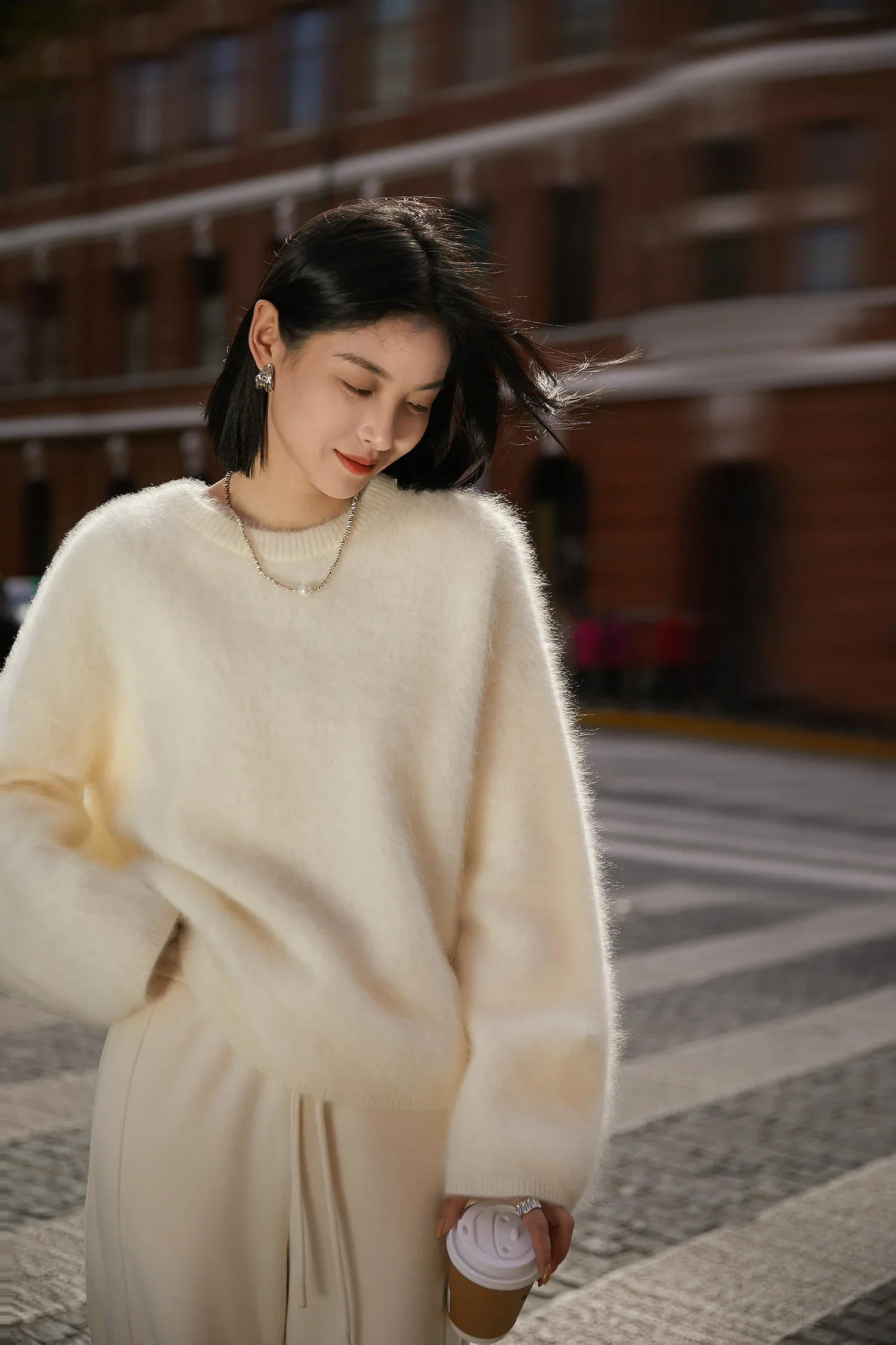 Du Jia Furs Brushed 100% Cashmere Fog Knitted Sweater Ultra-Soft Luksusowy sweter z kaszmiru dla kobiet