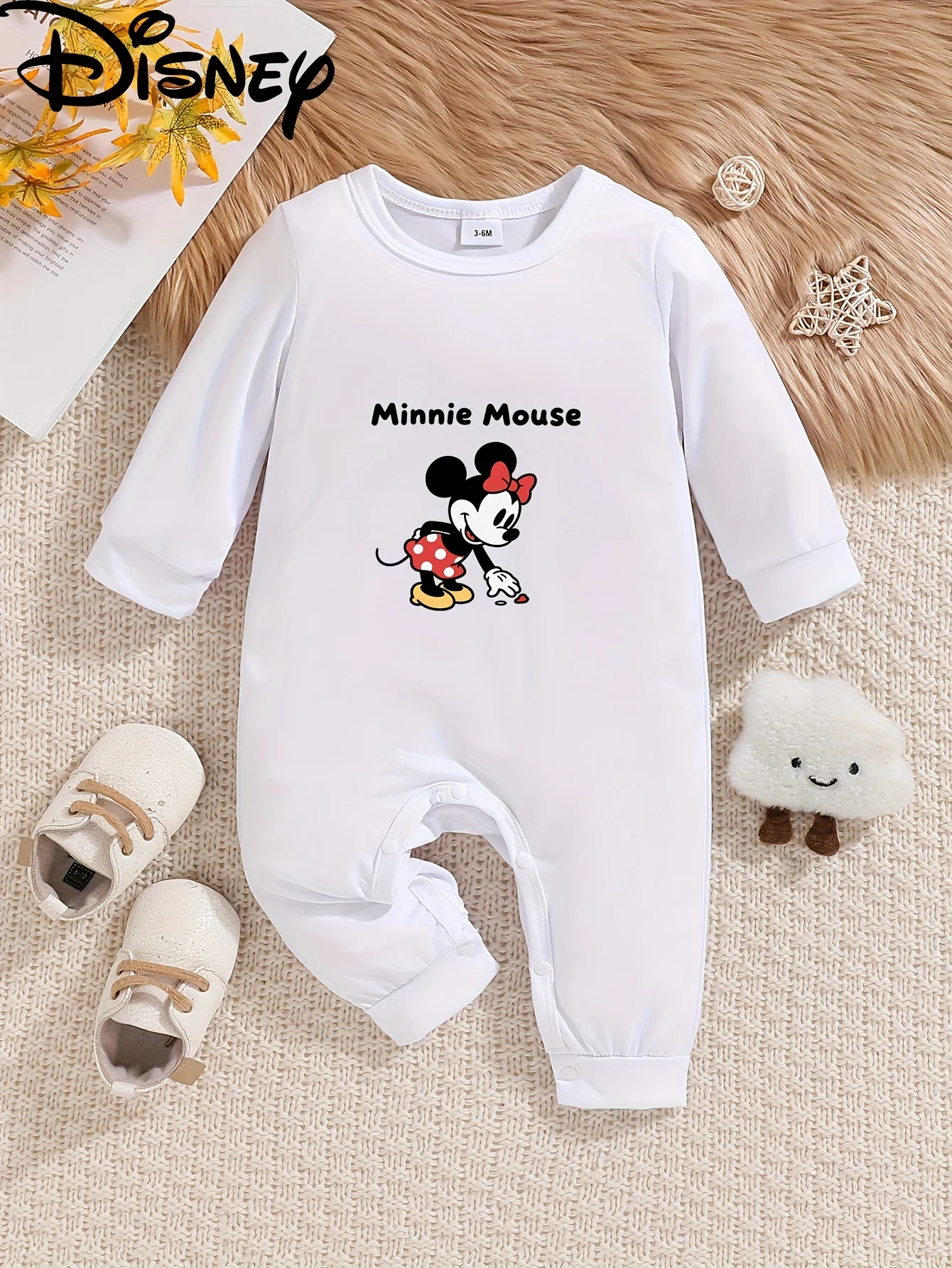

【Осанторизованный】Домбинезон с длинными рукавами Disney Minnie Baby! Сладкий и очаровательный принт Минни с сердечками, мягкая и приятная для кожи ткань для ухода за нежной кожей ребенка, дизайн с круглым вырезом не раздражает шею и является удобным, можн