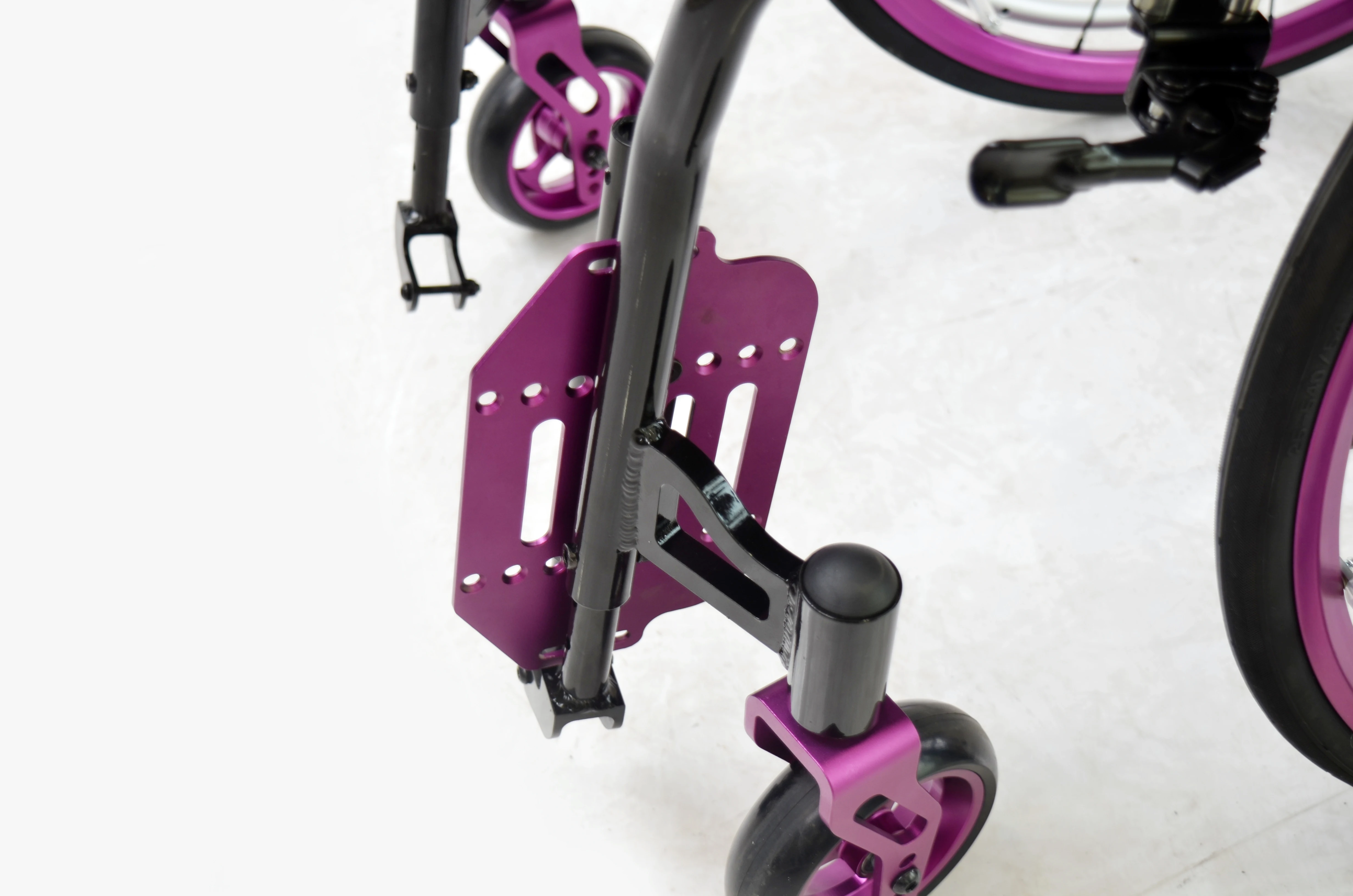 Lightweight Folding Manual Wheelchair with Adjustable Backrest