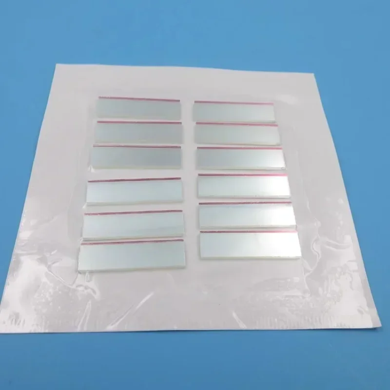 Optische Instrumente 650 nm Schmalbandfilter Rotes Licht Passlicht Rotes Lichtfilter Glasbeschichtung T