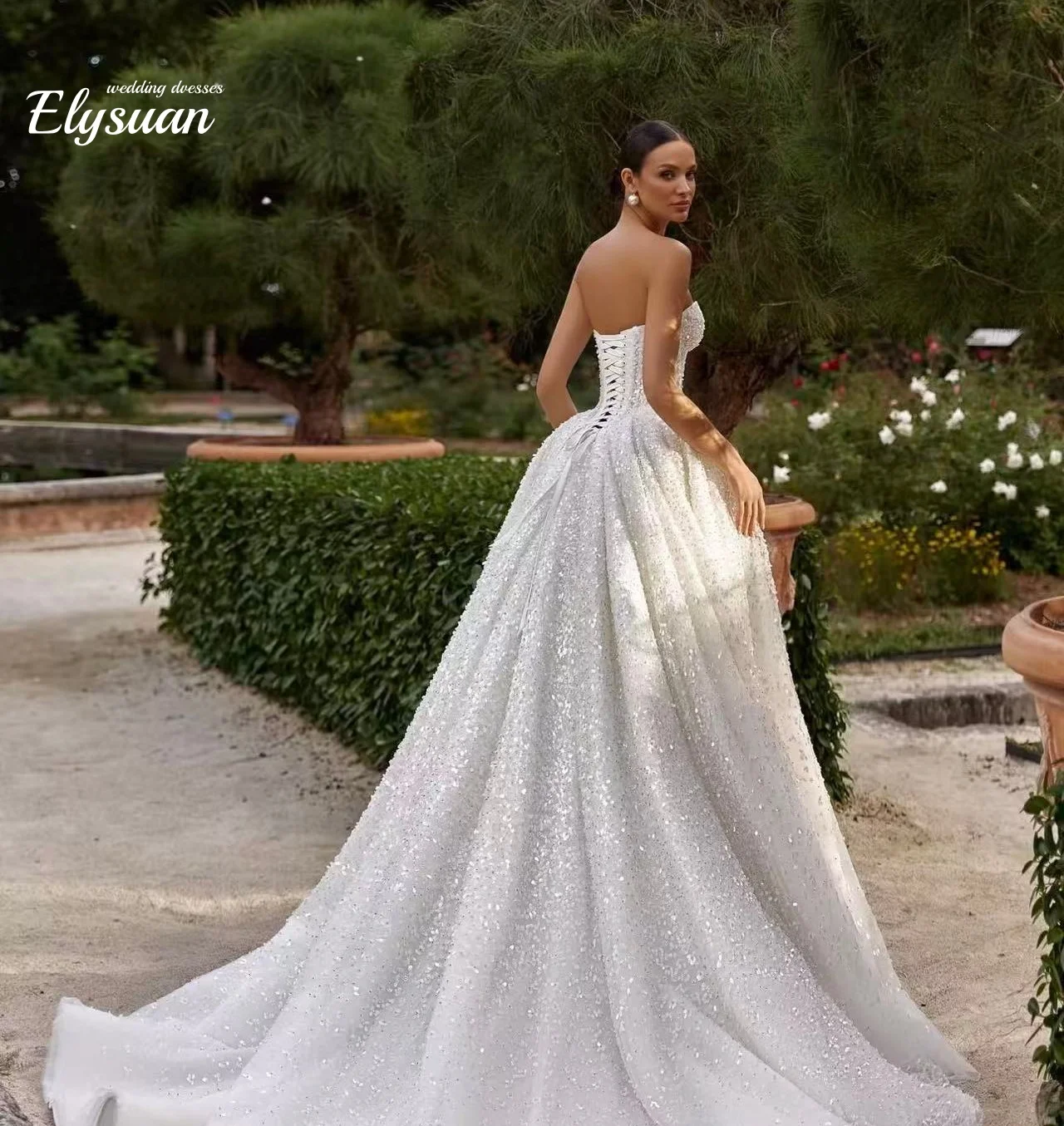 Изысканное длинное свадебное платье трапециевидной формы из бисера по индивидуальному заказу, свадебное платье без рукавов с открытой спиной для невесты