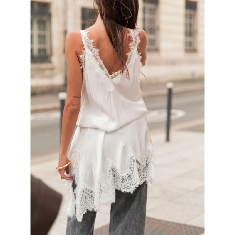 Combhasaki feminino verão chique floral renda aparada retalhos cetim seda longo topo com decote em v y2k sem mangas de seda deslizamento tanque mini vestido