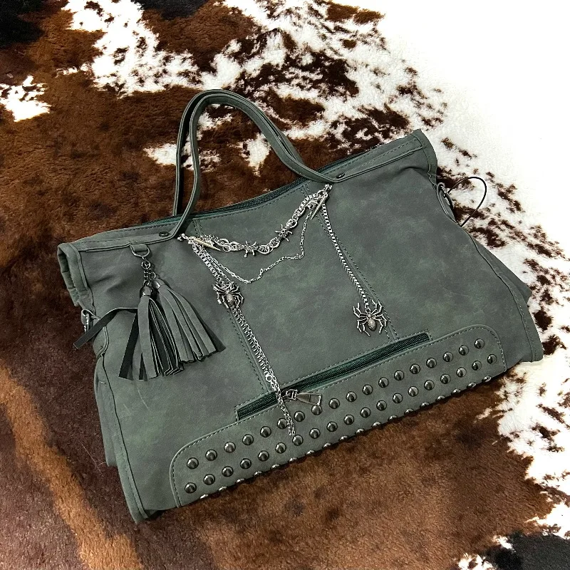 DoLife Store  Y2K Wasteland Subculture Chain Design Retro Large Capacity Heavy Industry Punk Rivet Messenger Commuter Bag OOTD