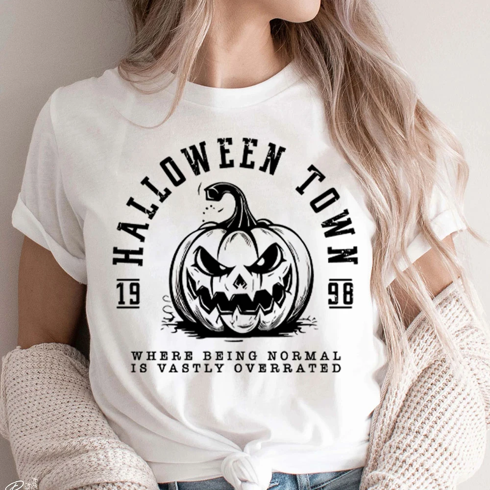 Halloweentown University T-shirt Retro Halloweentown Sweatshirt Halloweentown University Women's Clothes Halloween Women T Shirt