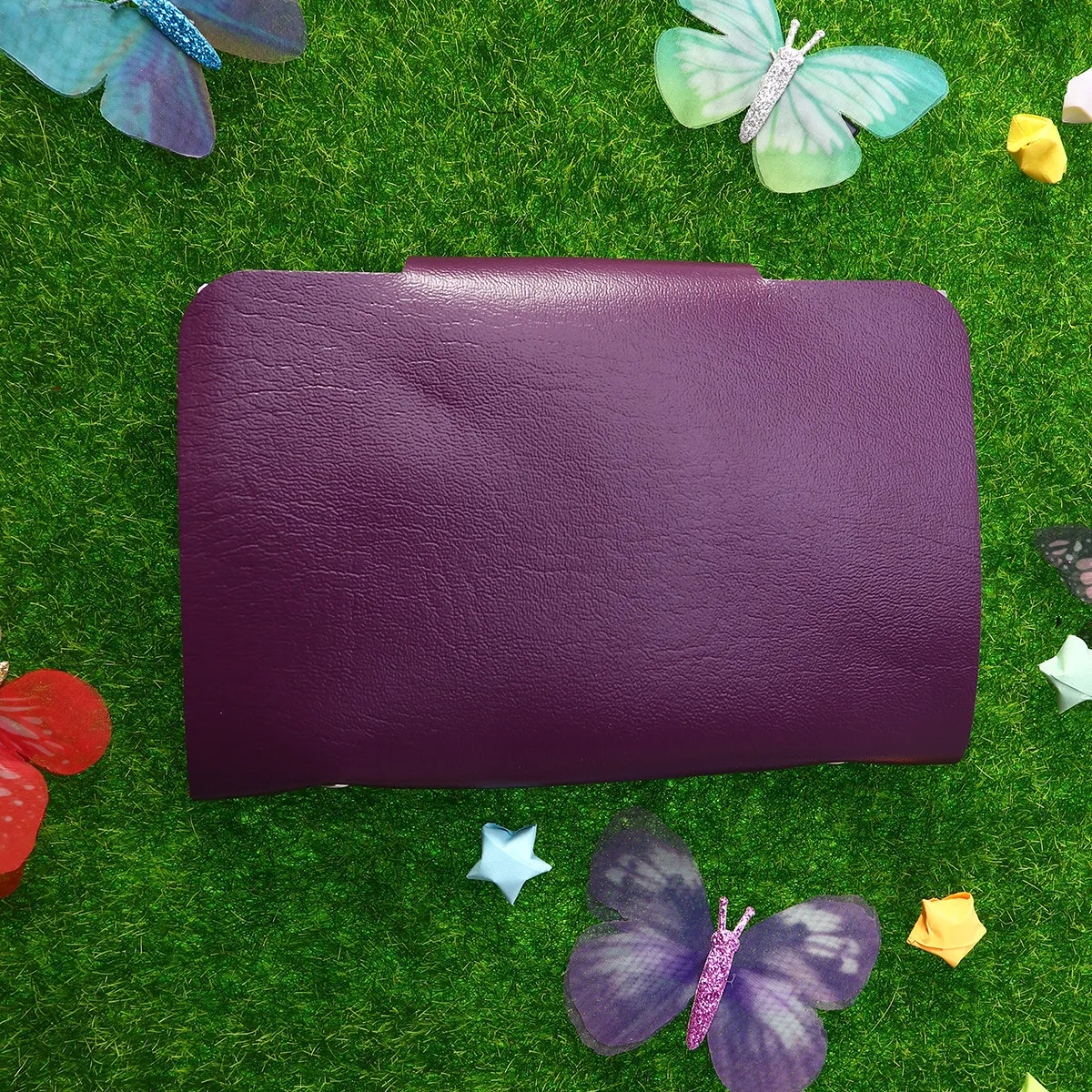 

1Pcs Nail Stamping Plate Storage Bag Purple Organizer Pouch with Slots for Beginners and Professionals Cards Bag