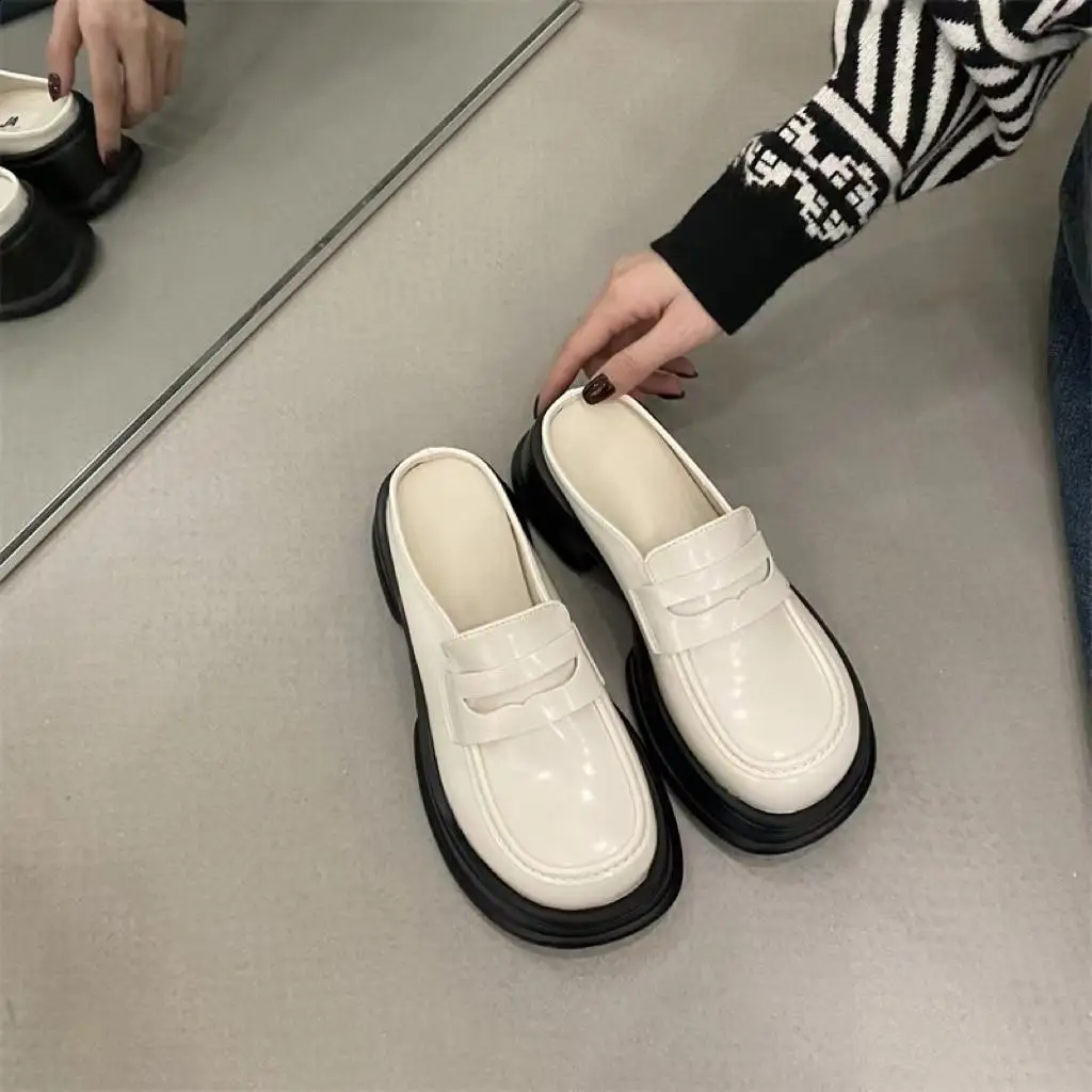 Loafers Female Shoes Cover Toe House Slippers Platform Low Big Size Slides 2024 Synthetic PU Hoof Heels Rome Rubber Fabric