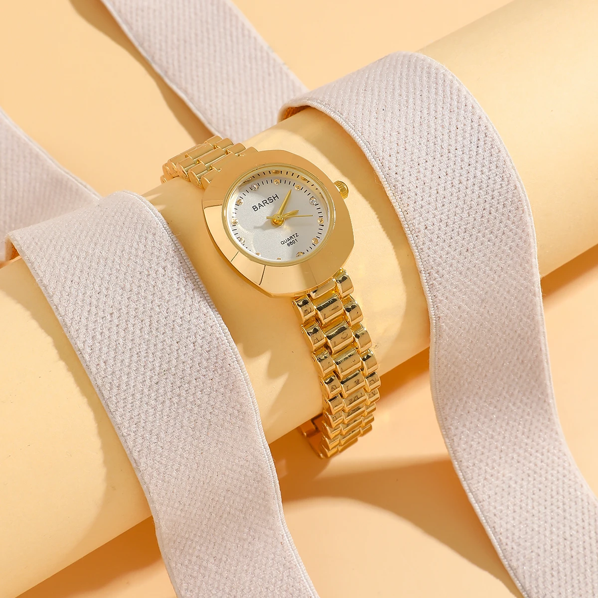 

Элегантные золотистые тонкие часы для женщин - минималистичные кварцевые наручные часы с овальным циферблатом и браслетом-цепочкой