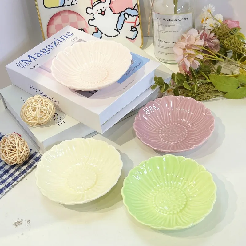 Snack Dish Macaron Colored Glazed Tableware Foreign Trade Relief Flower Dish Ceramic Side Plate Kitchen Utensils