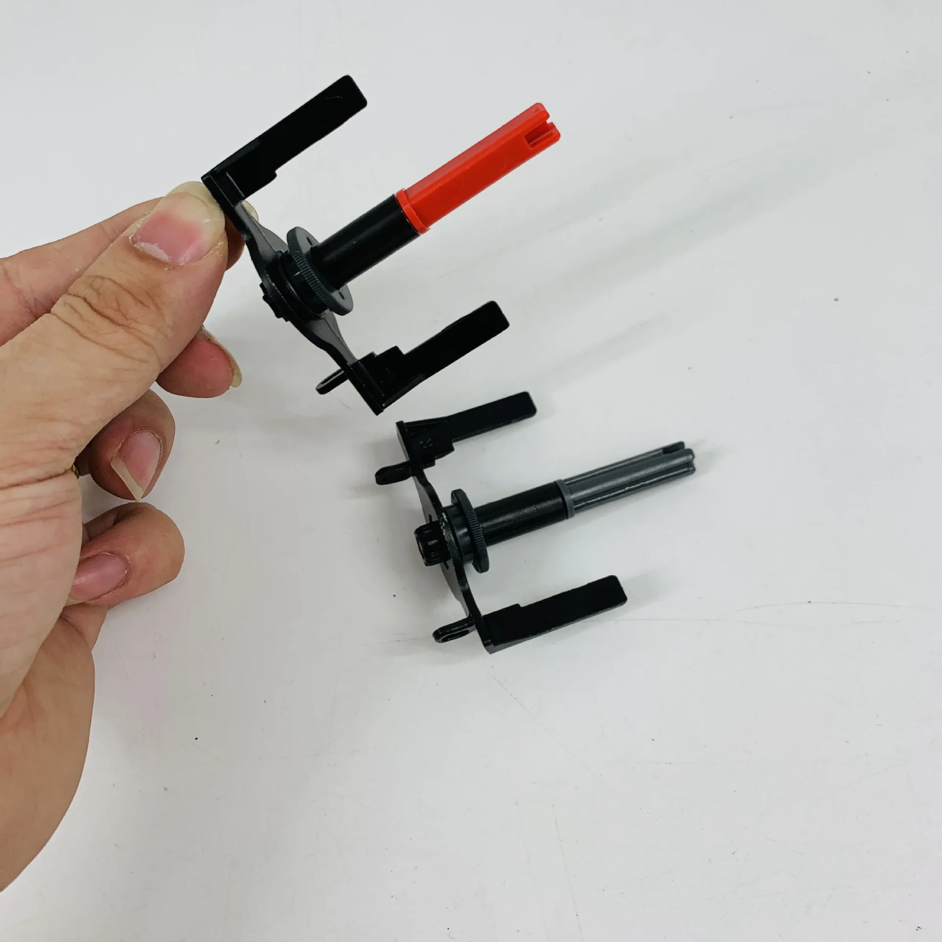 Replacement Iron Shaft Support For Roborock Saros 10R Qrevo Curv Robotic Vacuum Main Brush Roller Repair Accessory