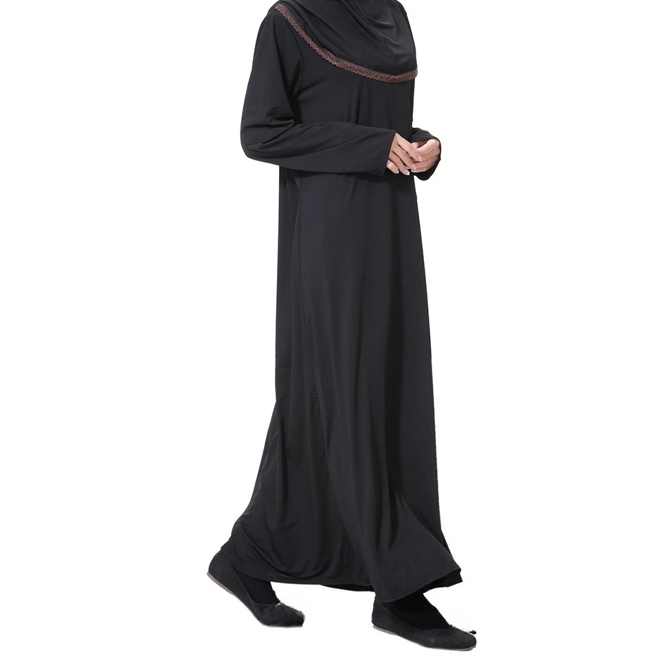 

2025 Muslim New Fashion Women's Black Casual Trendy Loose Elegant Long Sleeve Hooded Pullover Abaya Female Clothes Middle East