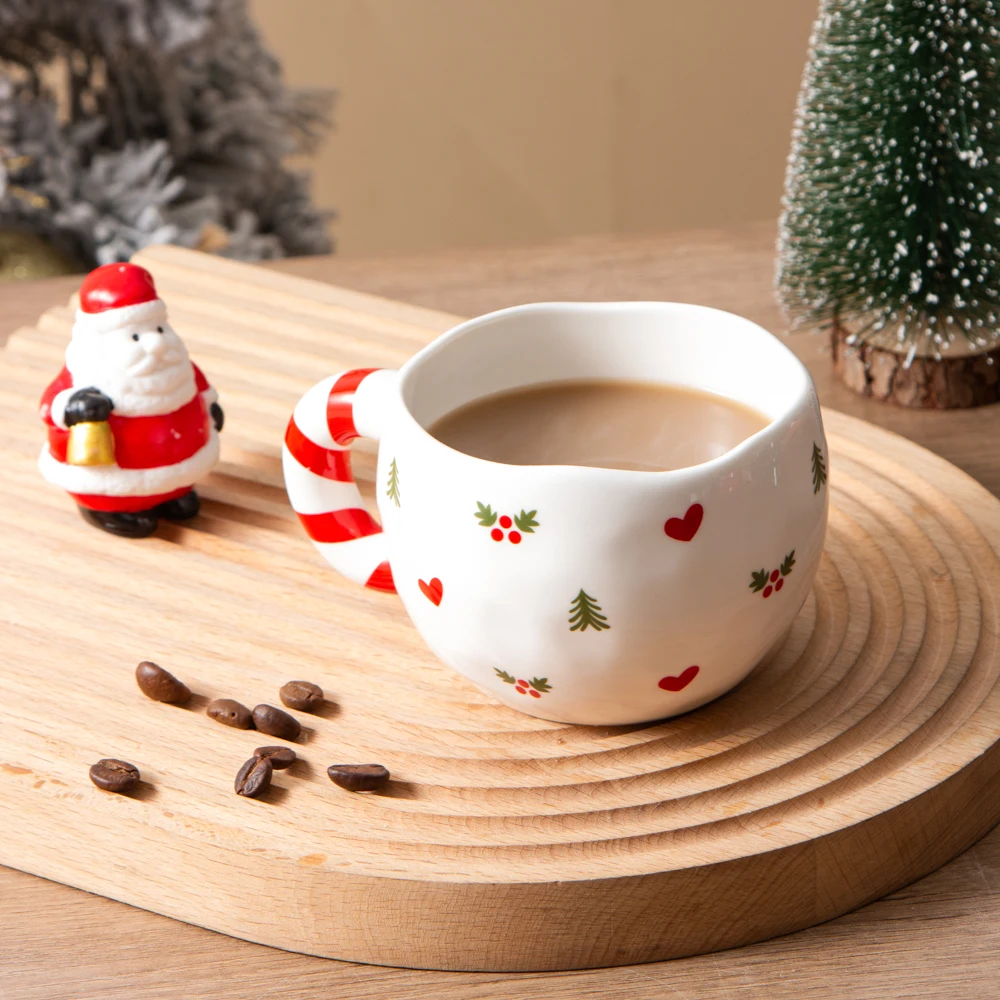 1pc 230ml/7.8oz White Christmas Ceramic Coffee Cup Handmade Texture Ideal Christmas Birthday Gift for Friends Colleagues
